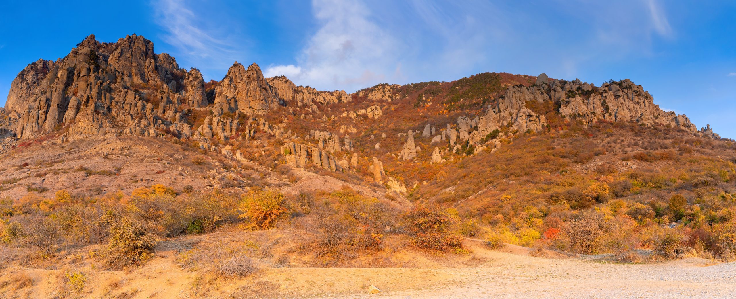 Где лучше отдыхать осенью в Крыму?